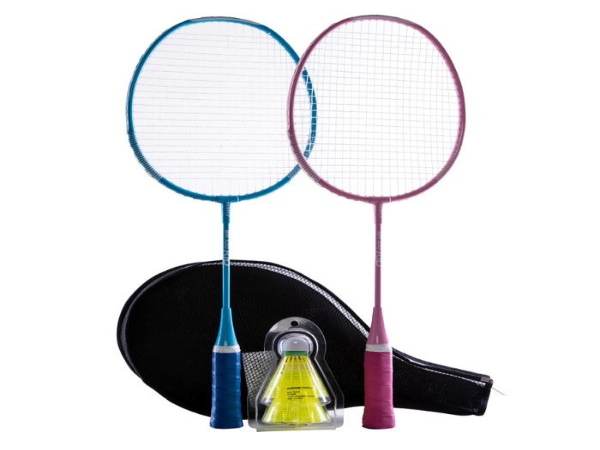 Mách bạn cách chọn vợt cầu lông cho người mới chơi