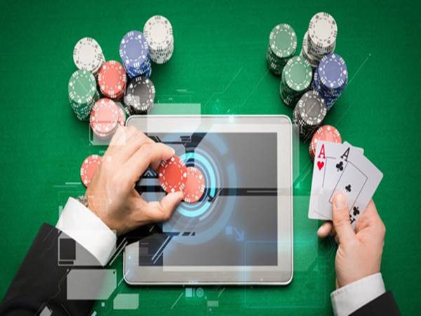 Liệu chơi bài bạc có giàu được không? 