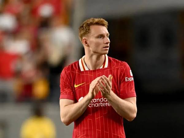 Tin Liverpool 21/8: Liverpool sắp đẩy Sepp van den Berg ra đi