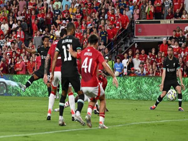 Chuyển nhượng Liverpool 15/8: Liverpool chia tay "báu vật"