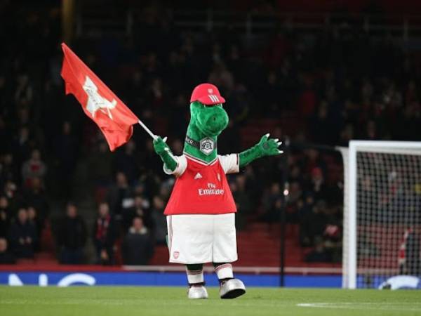 Linh vật của Arsenal Gunnersaurus với biểu tượng mạnh mẽ