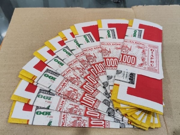 Khám phá ý nghĩa nằm mơ thấy tiền vàng mã là điềm gì?