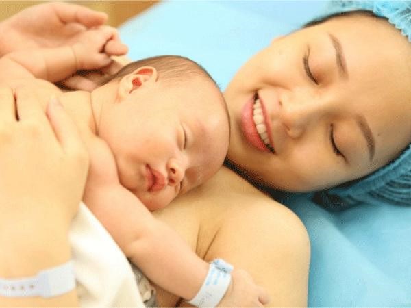 Bật mí ý nghĩa nằm mơ thấy người khác sinh con là điềm gì?